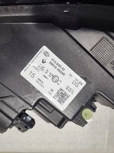 Laden Sie das Bild in den Galerie-Viewer, Frontscheinwerfer Renault Captur II 260104525R LED Rechts Scheinwerfer Headlight SCH8320837320be