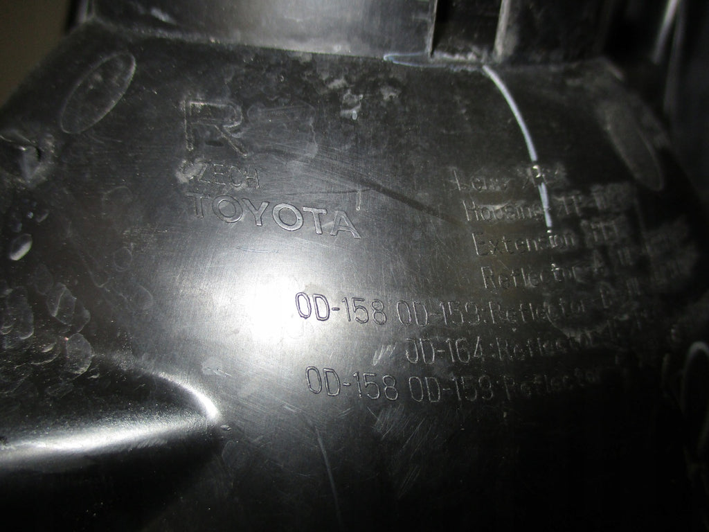 Frontscheinwerfer Toyota Yaris Rechts Scheinwerfer Headlight