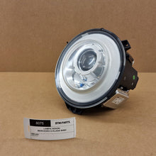 Laden Sie das Bild in den Galerie-Viewer, Frontscheinwerfer Mercedes-Benz W463 A4638200759 Xenon Rechts Headlight SCH7486903651ue