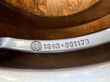 Laden Sie das Bild in den Galerie-Viewer, 1x Alufelge 17 Zoll 7.5" 5x112 52ET Glanz Grau KBA51147 Rim Wheel FEL3633951506qn