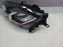 Laden Sie das Bild in den Galerie-Viewer, Frontscheinwerfer VW Polo 2G1941005D LED Links Scheinwerfer Headlight