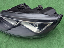 Laden Sie das Bild in den Galerie-Viewer, Frontscheinwerfer Seat Alhambra 7N5941751 Xenon Links Scheinwerfer Headlight SCH8467632370en