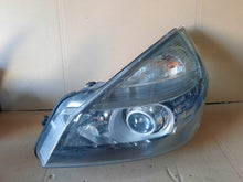 Laden Sie das Bild in den Galerie-Viewer, Frontscheinwerfer Renault Espace IV 8200394709 Xenon Links Headlight