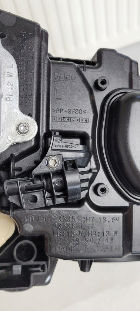 Frontscheinwerfer Audi Q2 81A941011C Ein Stück (Rechts oder Links) Headlight