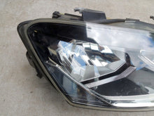 Laden Sie das Bild in den Galerie-Viewer, Frontscheinwerfer VW Polo 6C1941006 Rechts Scheinwerfer Headlight SCH3570748127ui