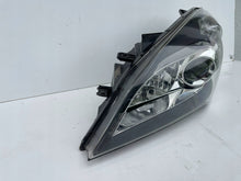 Laden Sie das Bild in den Galerie-Viewer, Frontscheinwerfer Kia Ceed 921011H Links Scheinwerfer Headlight