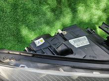 Load image into Gallery viewer, Frontscheinwerfer BMW X1 E84 90018091 Xenon Rechts Scheinwerfer Headlight SCH6111739621zk