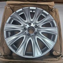 Laden Sie das Bild in den Galerie-Viewer, 1x Alufelge 18 Zoll 8.0" 5x112 A2224010902 Mercedes-Benz W222 Rim Wheel FEL2214557115xa
