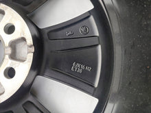 Laden Sie das Bild in den Galerie-Viewer, 1x Alufelge 16 Zoll 6.0&quot; 5x100 38ET Glanz Schwarz 658601025 Skoda Scala Kamiq