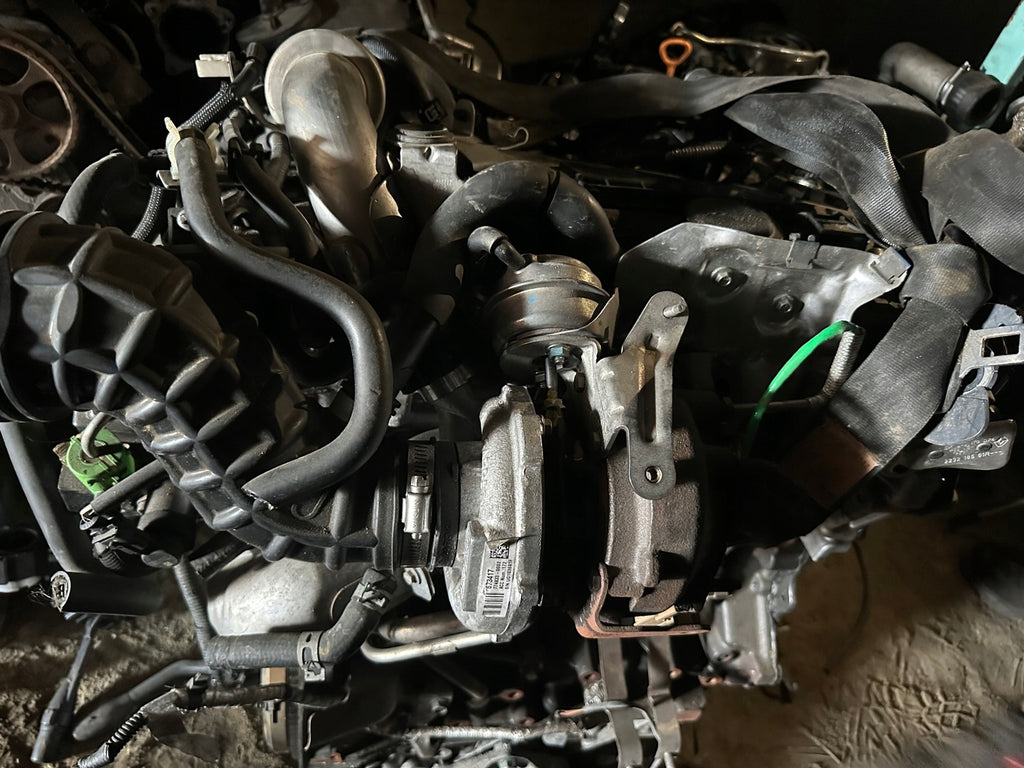 Motor Renault M9R868 2.0 DCI 177PS 130kW 2014 Diesel Engine Unkomplett