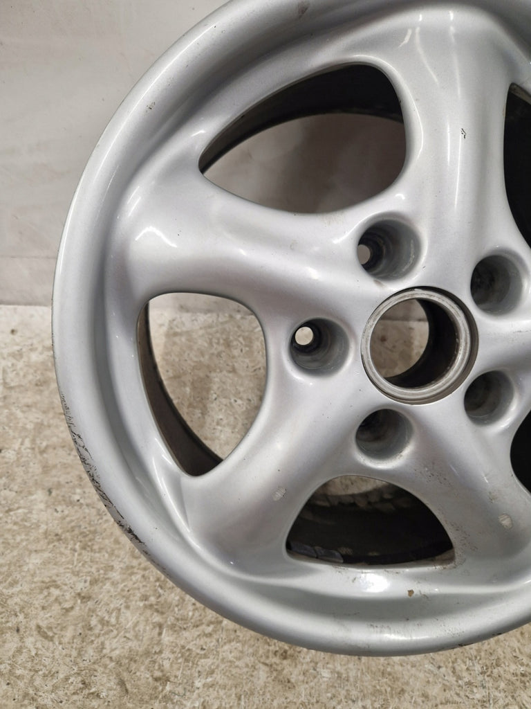 1x Alufelge 17 Zoll 8.5" 5x130 50ET 9963621205 Porsche 911 996 Rim Wheel FEL5080657950sq