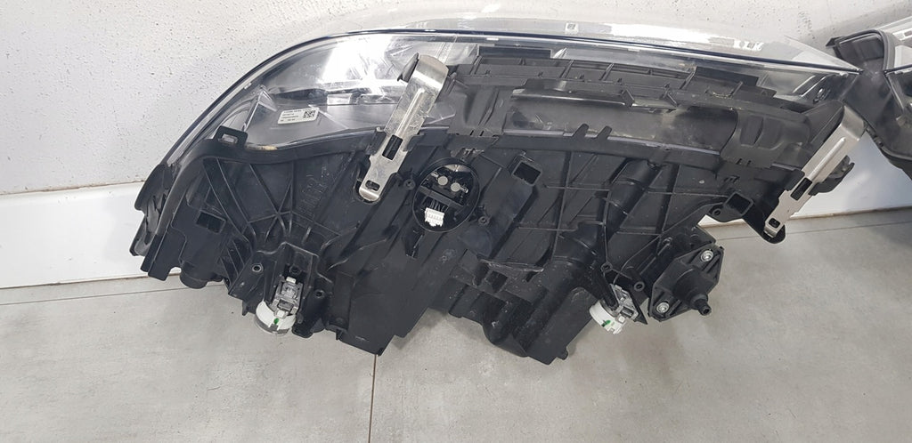 Frontscheinwerfer BMW 6 G32 8497226-03 Ein Stück (Rechts oder Links) Headlight
