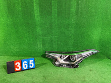 Laden Sie das Bild in den Galerie-Viewer, Frontscheinwerfer Toyota C-Hr 81150F4031 Links Scheinwerfer Headlight SCH1400700952hy