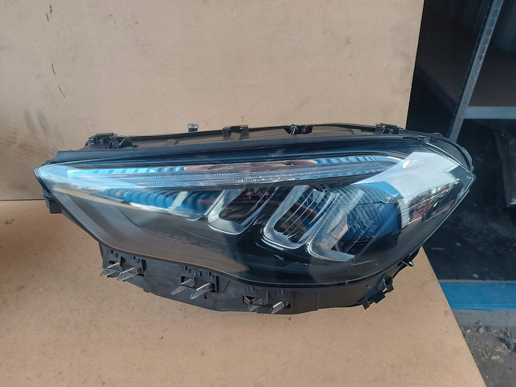 Frontscheinwerfer Mercedes-Benz W247 A2479066107 LED Rechts oder Links