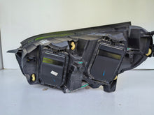Laden Sie das Bild in den Galerie-Viewer, Frontscheinwerfer Peugeot Expert Traveller 9808235780 Xenon Rechts Headlight SCH8944218090hy