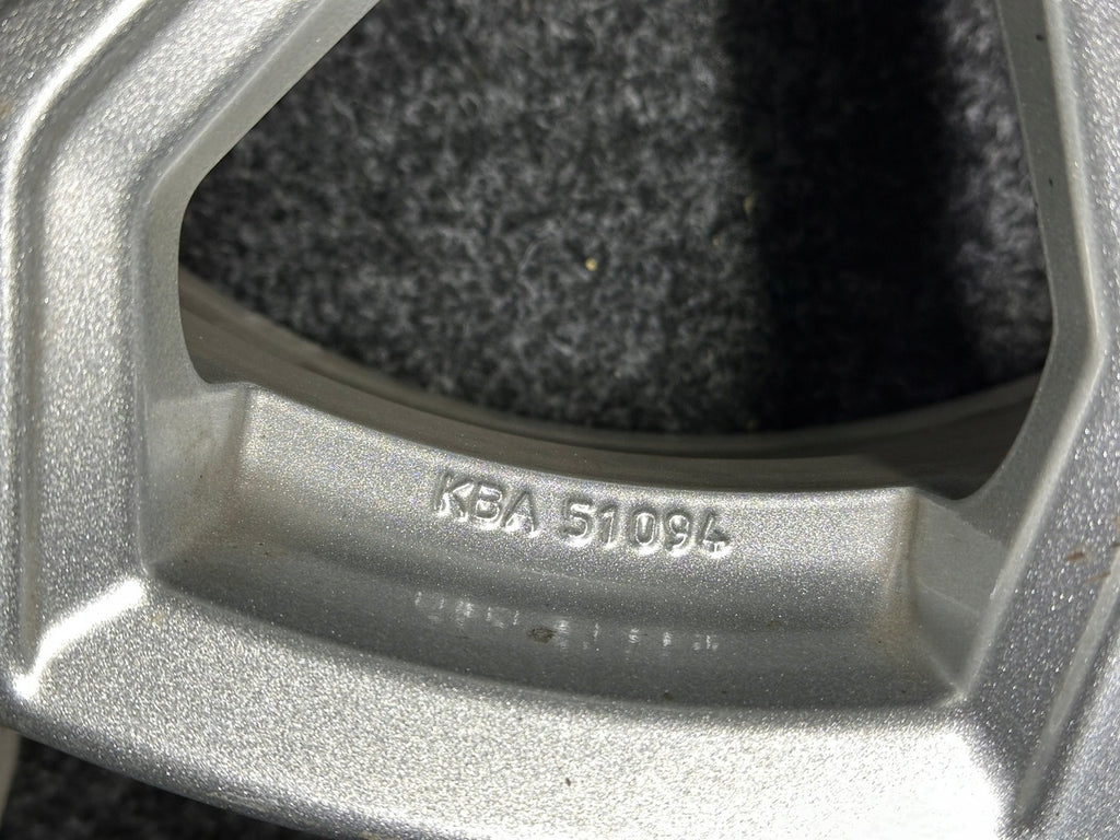 1x Alufelge 16 Zoll 6.5" 5x114.3 41ET KBA51094 Renault Kadjar Rim Wheel