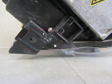 Laden Sie das Bild in den Galerie-Viewer, Frontscheinwerfer Fiat 500 Xenon Links Scheinwerfer Headlight SCH8818875724dq
