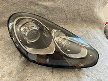 Laden Sie das Bild in den Galerie-Viewer, Frontscheinwerfer Porsche Cayenne 7P5941752H Xenon Rechts Scheinwerfer Headlight SCH2321270387uf