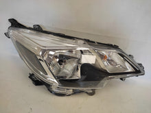 Laden Sie das Bild in den Galerie-Viewer, Frontscheinwerfer Mitsubishi Space Star Rechts Scheinwerfer Headlight SCH6861186400qh