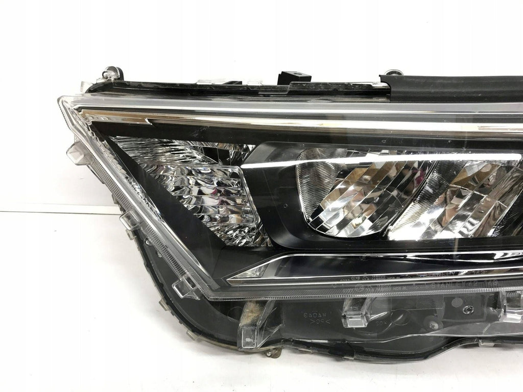 Frontscheinwerfer Toyota V YWY8037 Full LED Ein Stück (Rechts oder Links)