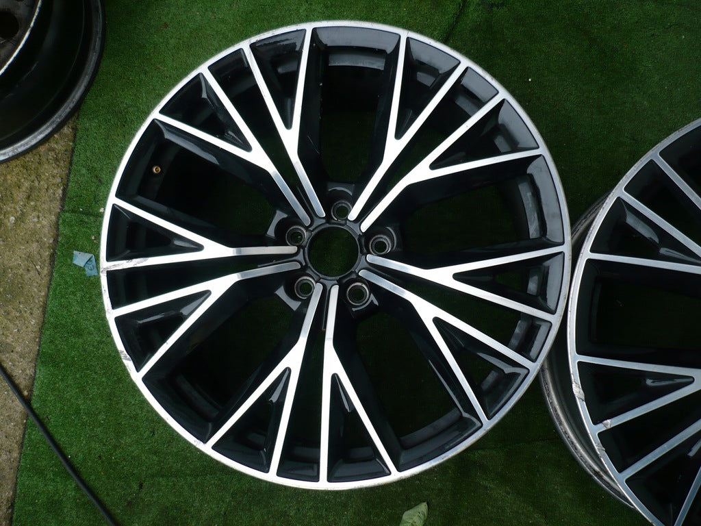 1x Alufelge 20 Zoll 9.0" 5x112 37ET Glanz Schwarz 4G8601025BE Audi A6 A8 FEL2059811260ag