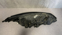 Laden Sie das Bild in den Galerie-Viewer, Frontscheinwerfer Opel Astra K 39023762 Links Scheinwerfer Headlight SCH1422123272aj