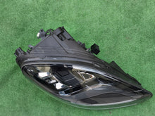 Laden Sie das Bild in den Galerie-Viewer, Frontscheinwerfer Porsche Panamera 971 971941034K Rechts Scheinwerfer Headlight SCH3504137050vx