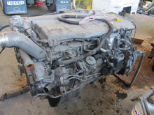 Laden Sie das Bild in den Galerie-Viewer, Motor Man D2066 430PS Diesel Engine Komplett MOT7351679727xr