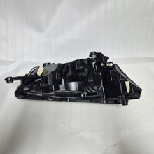 Laden Sie das Bild in den Galerie-Viewer, Frontscheinwerfer Skoda Fabia I 6VB941015 Links Scheinwerfer Headlight SCH6714256114kc