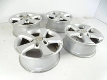 Laden Sie das Bild in den Galerie-Viewer, 1x Alufelge 17 Zoll 7.5" 5x130 50ET Glanz Silber 7P0071497 VW Touareg Rim Wheel FEL8635111216uk