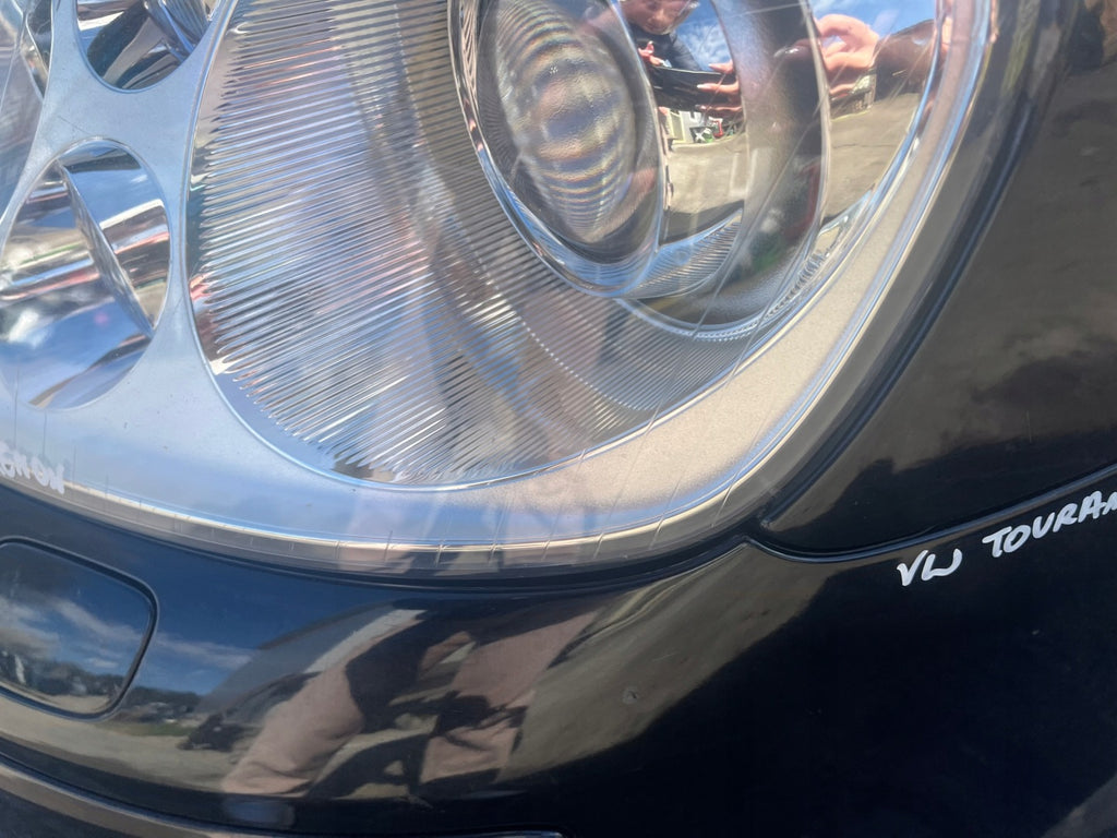 Frontscheinwerfer VW Touran Xenon Links Scheinwerfer Headlight SCH2295219944yx