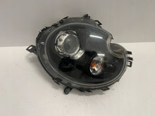 Laden Sie das Bild in den Galerie-Viewer, Frontscheinwerfer Mini R57 R55 R56 R59 R58 2758584 Xenon Rechts Headlight SCH8913307385tu