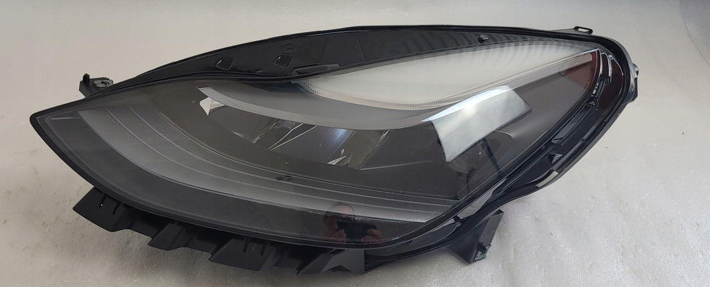 Frontscheinwerfer Tesla Model 3 1514952-00-D Links Scheinwerfer Headlight