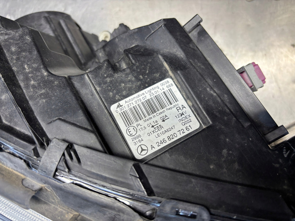 Frontscheinwerfer Mercedes-Benz W246 A2468207261 Rechts Scheinwerfer Headlight SCH4929966991eh