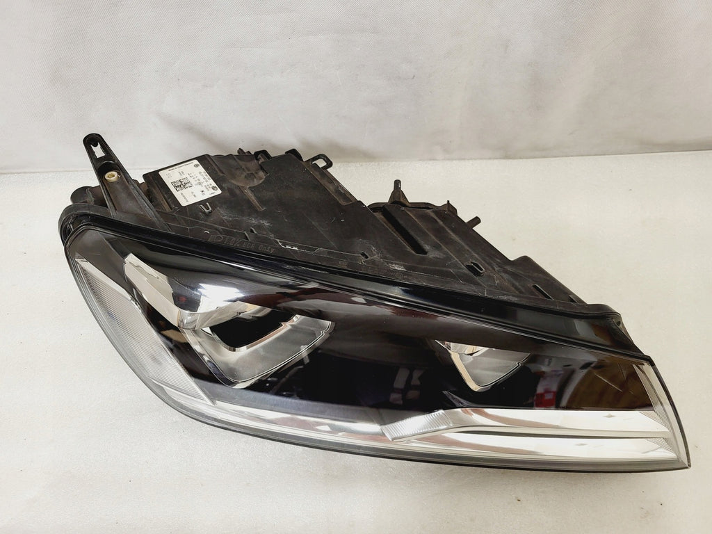 Frontscheinwerfer VW Touareg 7P1941031 7P1941032 Xenon Ein Satz Headlight