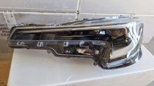 Laden Sie das Bild in den Galerie-Viewer, Frontscheinwerfer Toyota Corolla SP81150-02X10 Links Scheinwerfer Headlight SCH4948029344ob
