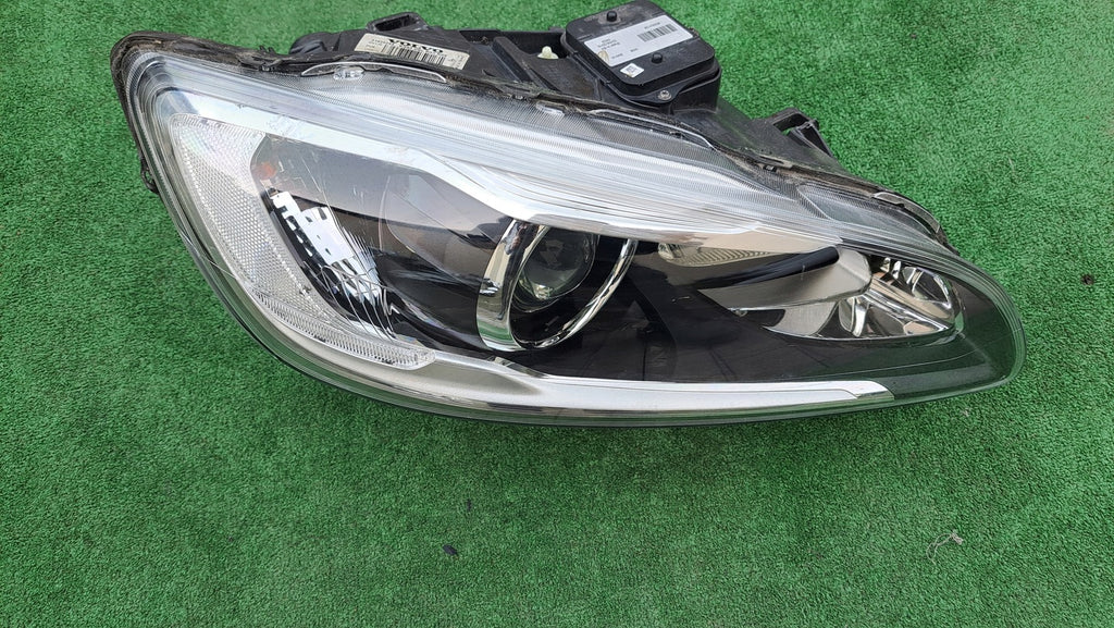 Frontscheinwerfer Volvo S60 V60 31420254 Xenon Rechts Scheinwerfer Headlight SCH9958439304jw