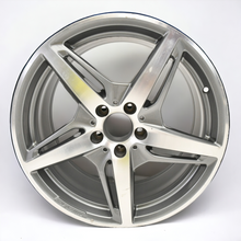 Load image into Gallery viewer, 1x Alufelge 19 Zoll 9.0&quot; 5x112 62ET A1904010100 Mercedes-Benz Amg Gt Rim Wheel