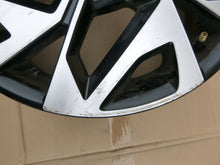 Load image into Gallery viewer, 1x Alufelge 16 Zoll 6.5&quot; 4x100 48ET 52910-K7300 Hyundai I10 Picanto Rim Wheel