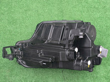 Laden Sie das Bild in den Galerie-Viewer, Frontscheinwerfer Skoda Karoq 57B941009 LED Links Scheinwerfer Headlight SCH6559711959ju