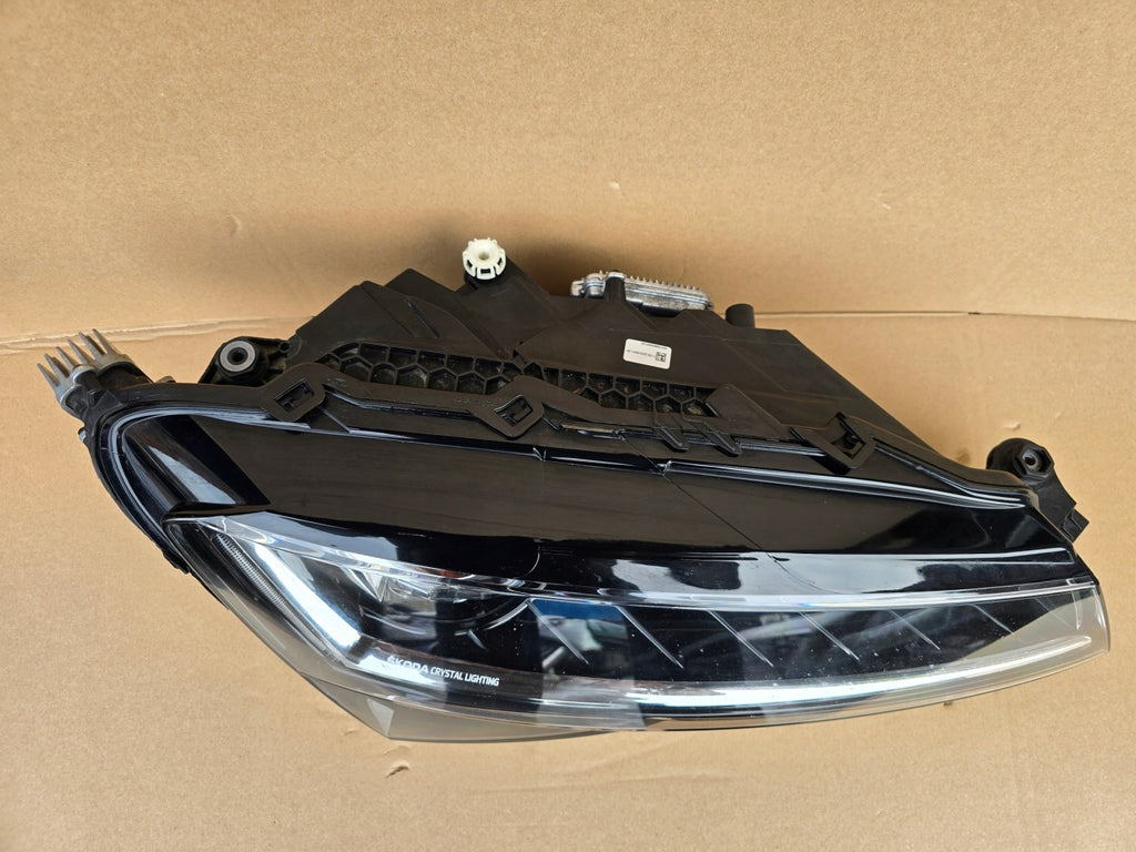Frontscheinwerfer Skoda Superb III 3V1941016E Rechts Scheinwerfer Headlight SCH1725715447ov