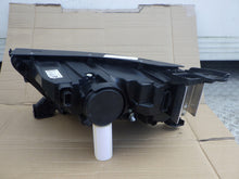 Laden Sie das Bild in den Galerie-Viewer, Frontscheinwerfer Opel Mokka 9834007980 Rechts Scheinwerfer Headlight SCH3605578196lo