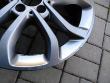 Laden Sie das Bild in den Galerie-Viewer, 1x Alufelge 17 Zoll 7.0&quot; 5x112 A2054010200 Mercedes-Benz W205 Rim Wheel