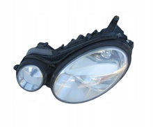 Load image into Gallery viewer, Frontscheinwerfer Mercedes-Benz W211 A2118201461 Rechts Scheinwerfer Headlight