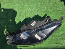 Laden Sie das Bild in den Galerie-Viewer, Frontscheinwerfer Ford Kuga LV4B-13E017-AP Full LED Links Scheinwerfer Headlight SCH5848402890mx
