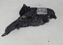 Load image into Gallery viewer, Frontscheinwerfer BMW L8A2-13W029-LA LED Rechts Scheinwerfer Headlight SCH5634651463kd
