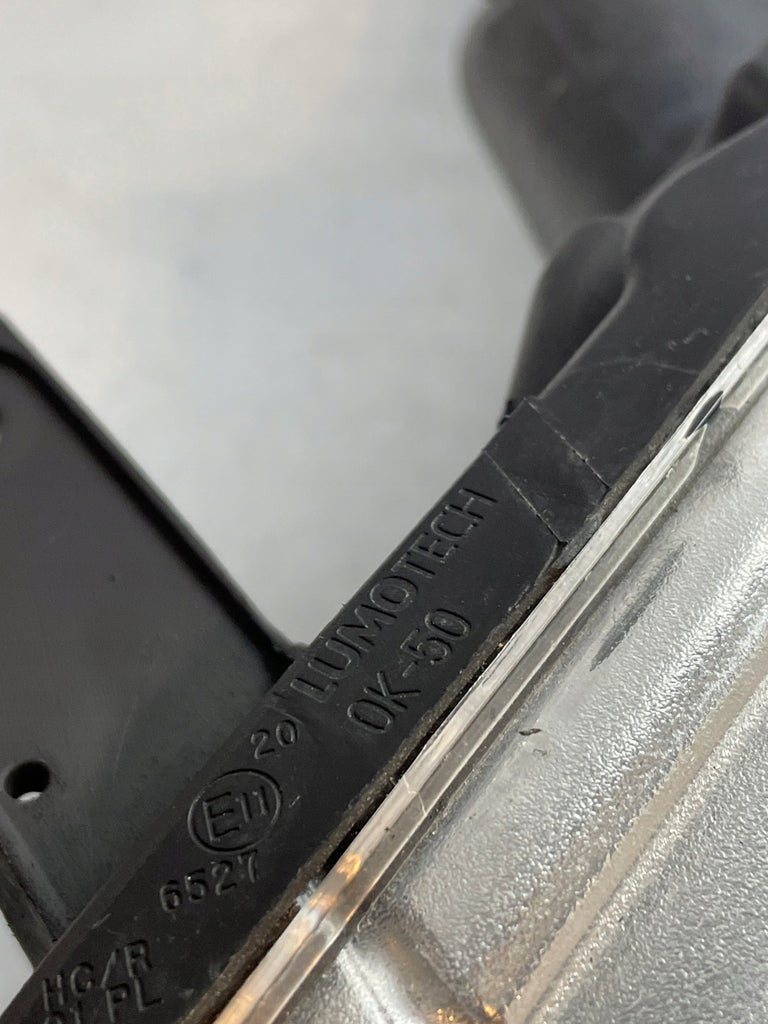 Frontscheinwerfer Toyota Hilux VIII 81150-0KK60 Ein Stück (Rechts oder Links) SCH4178229895ae