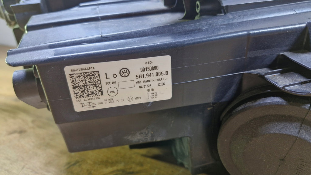 Frontscheinwerfer VW Golf VIII 5H1941005B Links Scheinwerfer Headlight SCH4876737959bl