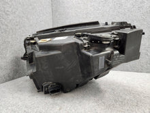 Load image into Gallery viewer, Frontscheinwerfer Mercedes-Benz Glc A2539066403SCZ A2539066403 LED Rechts SCH3091118614uv