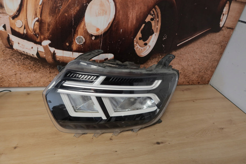 Frontscheinwerfer Dacia Duster 260602465R LED Links Scheinwerfer Headlight SCH9069785887ea